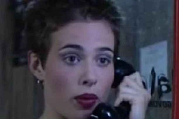 SEĆATE LI SE LOLE IZ "MUNJA": Viđali ste je stalno  nakon filma, ali NISTE ZNALI da je to ONA, EVO kako danas IZGLEDA! (FOTO)