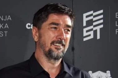 "ŠOTRA MI JE NAPISAO ULOGU DA BIH OTPLATIO KREDIT": Vojin Ćetković progovorio o TEŠKIM trenucima, pa se dotakao Milene i Gage!