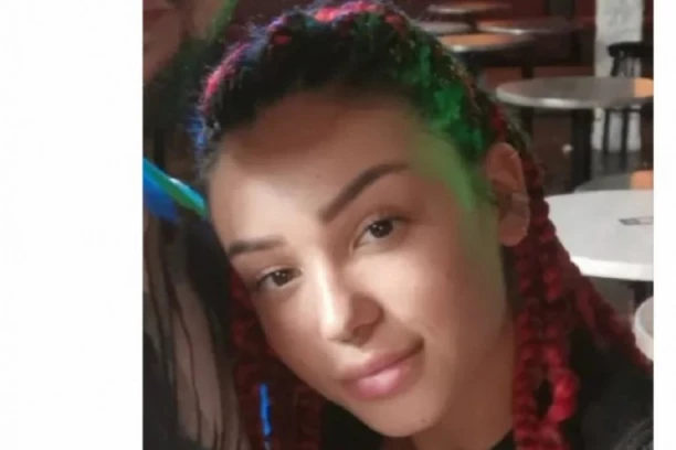 BRESKVICA STAJE NA LUDI KAMEN? Pevačica ŠOKIRALA OBJAVOM na društvenim mrežama, SLIKA ODJEKNULA U JAVNOSTI! (FOTO)