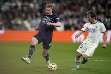 BEZ PREMCA JE! De Brujne igrač godine u Premijer ligi!