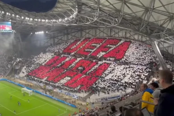 COPY-PASTE: Šta će reći UEFA? Istina ih je zabolela, pa su Crvenu zvezdu drakonski kaznili! (VIDEO)