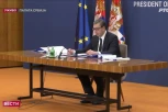 PREDSEDNIK VUČIĆ SE OBRATIO NACIJI: Srbija neće gasiti svoja prijateljstva na istoku, ma koliki bio pritisak sa zapada (VIDEO)