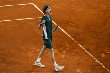 NOVAKOV DŽELAT ODUVAN: Finale će gledati preko EKRANA!