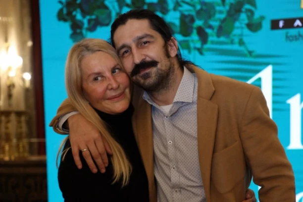 DETALJNO OPISANA PRVA BRAČNA NOĆ VERICE RAKOČEVIĆ I VELJKA KUZMANČEVIĆA: Nećete verovati šta joj je izgovorio u tom trenutku!