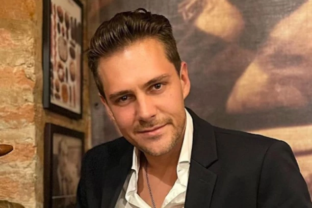 Spakovao kofere i napustio Srbiju: Miloš Biković otišao na PAPRENO SKUPU destinaciju, a devojke kad su ga videle u OVOM izdanju - ODLEPILE! (FOTO)