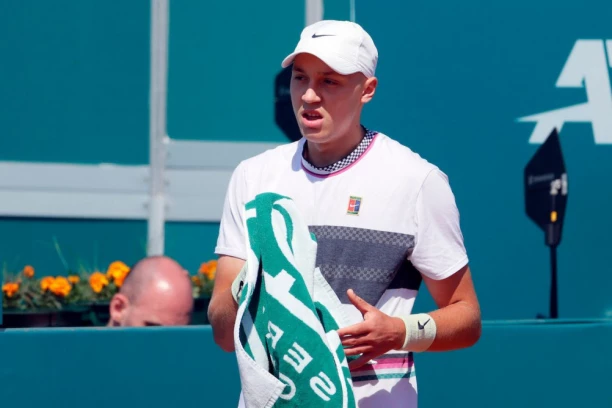 NAJVEĆA POBEDA U KARIJERI! Međedović u POLUFINALU ATP turnira u Astani!