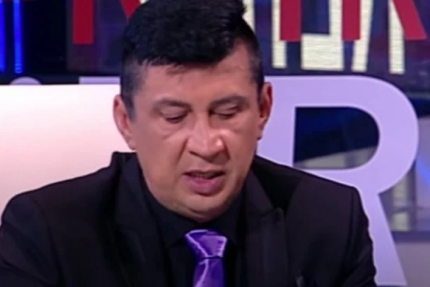 NAŠ VODITELJ OTKRIO SVE TRAUME ZBOG RAZVODA: Umesto BEBE, dogodio mu se NERVNI SLOM, zbog OVOGA je došlo do pucanja!