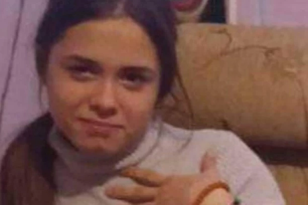 NESTALA DEVOJČICA (13) IZ VRBASA: Porodica je traži, u petak joj se izgubio svaki trag