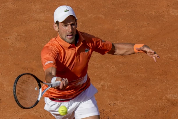 SAMO JOŠ DA POBEDI OŽE-ALIJASIMA: Novak saznao ime rivala u polufinalu Rima!