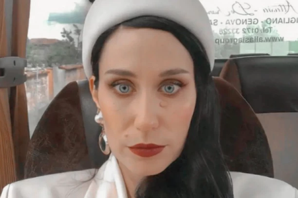 "Nedostaje mi porodica, deca..." Konstrakta se uključila DIREKTNO iz Torina, samo dan pred NASTUP: Ove reči kidaju dušu! (FOTO)