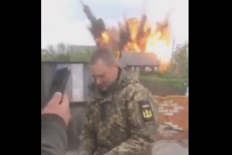 UKRAJINSKIM VOJNICIMA SMRT DISALA ZA VRATOM: Ovako se ruski "ISKANDER" obrušio blizu njih, sve zabeležila kamera (VIDEO)