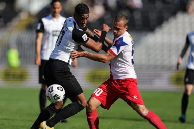 CRNO-BELI IZVISILI: Vojvodina UKRALA veliko pojačanje Partizanu! (FOTO)