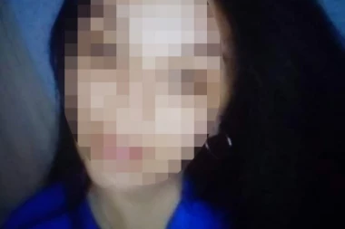 OVO JE ŽENA KOJA JE SKOČILA SA SINOM (5) SA ZGRADE U MIRIJEVU: Komšije kažu da nije mogla da preboli RAZVOD (VIDEO)