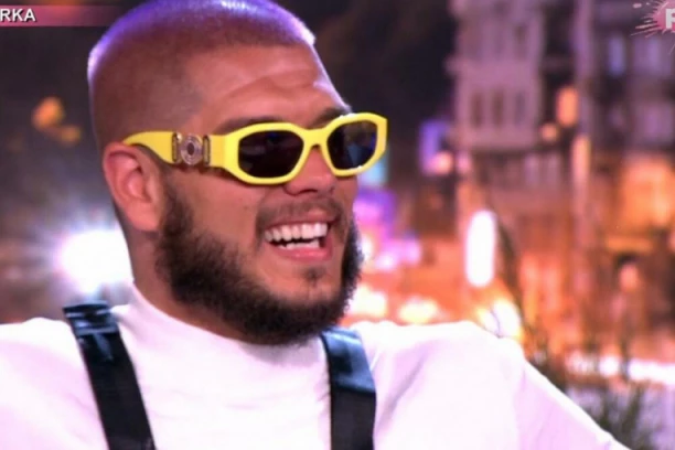 Dejanovo ponašanje kao da je u SEKTI! Dragojević zaprepastio pravilima u vezi: Neću da se znojim kao svinja, gubim želju i nisam POTENTAN!