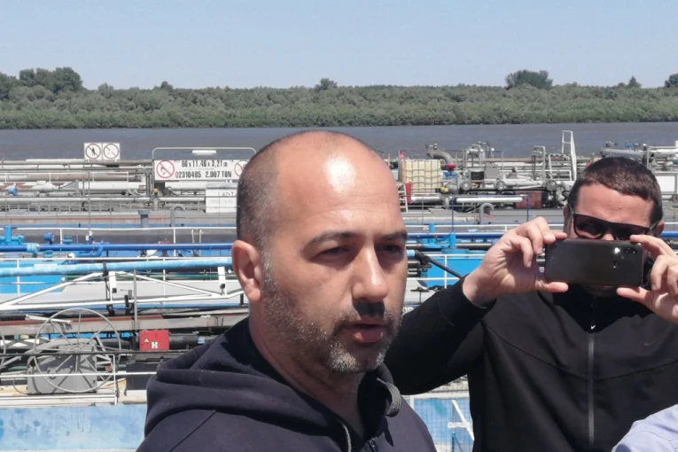 IZJAVA KAPETANA BRODA KOJI JE UGLEDAO PERIŠA? Sve ukazuje na to da je u pitanju MATEJ, telo je u stanju kao da je 5 meseci bilo u vodi (VIDEO)