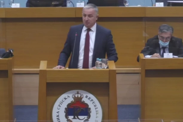 BORENOVIĆ ZA RTV BN: Dodik je zbog ličnog interesa "zabio" nož u leđa Srbiji