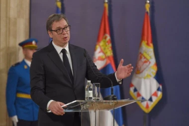 Vučić ČESTITAO novoizabranom predsedniku Albanije: Uveren sam da ćemo razvijati PRIJATELJSKE odnose