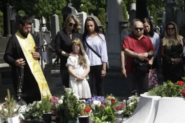 BOLI KAO PRVO JUTRO, TEK SADA SMO SVESNI DA JE NEMA, DO SADA SMO BILI U ŠOKU: Reči UTUČENE ćerke Merime Njegomir KIDAJU DUŠU!