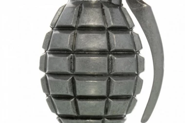 OPET KRENULO! Nova dojava o postavljenoj bombi!