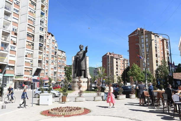 OBUSTAVLJA SE NASTAVA U ŠKOLAMA NA SEVERU KiM: Osnovci i srednjoškolci od sutra neće imati časove!