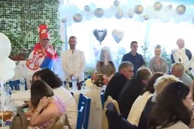 GRANDIOZNA SRPSKA SVADBA U GRČKOJ: Srpska delegacija proslavila sudbonosno "DA" dvoje zaljubljenih u Paraliji!