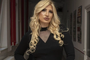 UHAPŠEN DEČKO JOVANE TIPŠIN: Policija hitno reagovala po prijavi pevačice!