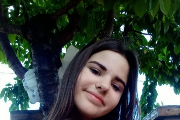 MAJKA NESTALE LIDIJE DOBILA JOŠ JEDNU PORUKU - moli za pomoć! LIDIJA MOLIM TE JAVI SE!