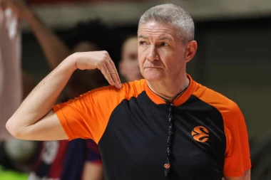 KRAJ BOGATE KARIJERE: Lamonika OTIŠAO U PENZIJU!