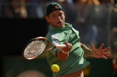 KRAJ VEĆ NA STARTU: Krajinović zaustavljen u prvom kolu Madrida!