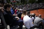 POTPUNO SE IZGUBIO: Ruski teniser napravio neviđeni INCIDENT - Svi su ostali u ŠOKU! (VIDEO)