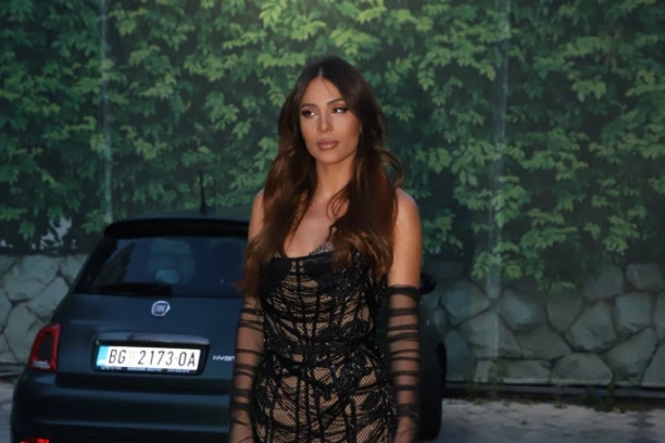 NEOBJAVLJENI MOMENTI SA ROĐENDANA ANASTASIJE RAŽNATOVIĆ OSVANULI NA DRUŠTVENIM MREŽAMA: Evo zašto su svi JEDVA ČEKALI proslavu Cecine ćerke, ovo su svi detalji! (FOTO)