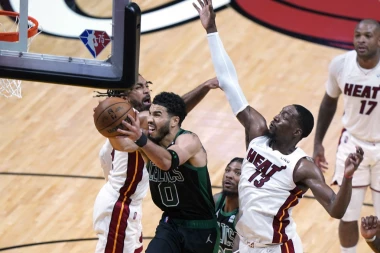 PREOKRET: Boston serijom 24:2 SAHRANIO Majami u gostima, na korak od NBA FINALA posle 12 GODINA (VIDEO/FOTO)