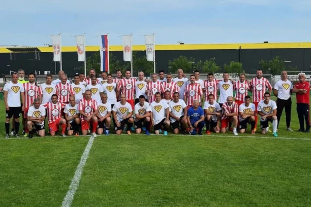 UOČI FINALA KUPA: Zvezda odigrala MEČ sa zatvorenicima!