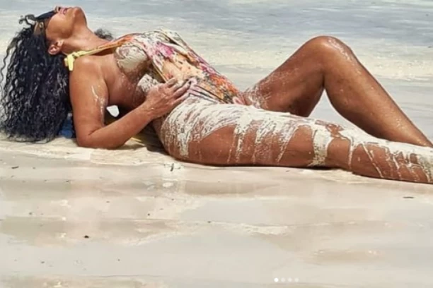 Lidija Vukićević potpuno GOLA! Glumica se SKINULA, pa se OBNAŽENA fotografisala za svoje pratioce! (FOTO)