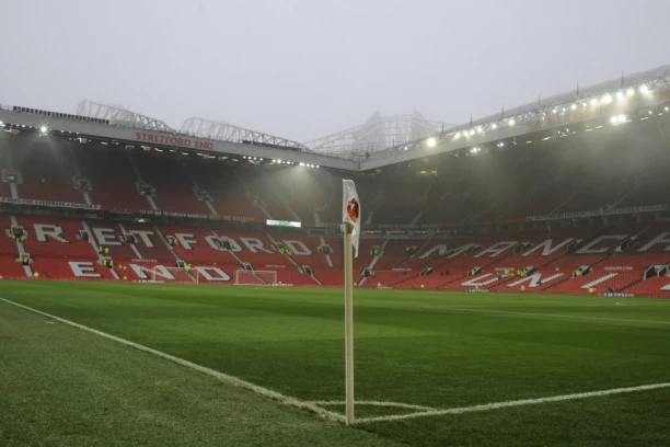 NAVIJAČI MANČESTER JUNAJTEDA SPREMAJU NEREDE VEČERAS: Haos u najavi - Đavoli prekidaju meč!