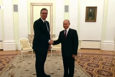 TVITERAŠ NAPISAO URNEBESAN KOMENTAR I NASMEJAO CELU SRBIJU! Još jedan dokaz Vučićevog uspeha! (FOTO)