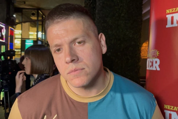 ŠOK ODGOVOR SLOBE RADANOVIĆA: Pevač priznao ko mu je FAVORIT u Zadruzi 5, njeno ime niste očekivali! (FOTO)