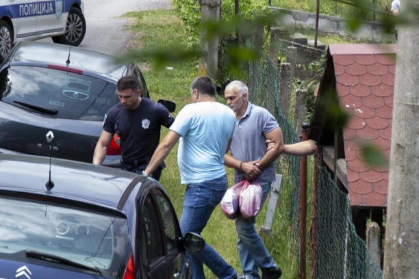 PRESUDA ZA UBISTVO U RAKOVICI: Izrešetao stanodavca, pa mu smanjena kazna zbog priznanja, iako se NIJE POKAJAO