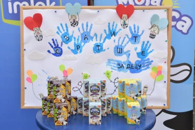 KOMPANIJA IMLEK OBELEŽILA SVETSKI DAN MLEKA: Tradicionalna donacija Moja Kravica paketića za nezbrinutu decu