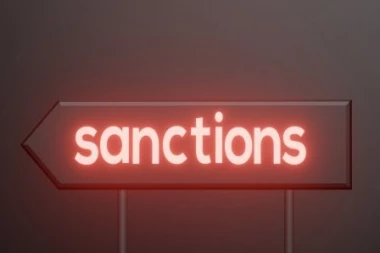 RUSKI BIZNISMEN TRAŽI VIŠE OD MILION DOLARA OD EU! Osporava sankcije!