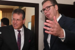 "Vrlo dobar susret sa Šefčovičem": Vučić stigao u Bratislavu, razgovarao sa potpredsednikom Evropske komisije (FOTO)