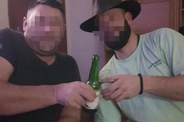 Poginula dva Dragana! Ovo su prijatelji stradali u sudaru s traktorom punim pčela kod Sokobanje!