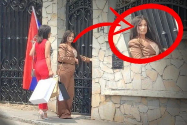 USTALA K'O KRALJICA U BLATU: Andreana Čekić se pojavila na SVADBI Kaće Grujić, kuma stigla kao FURIJA! (FOTO)