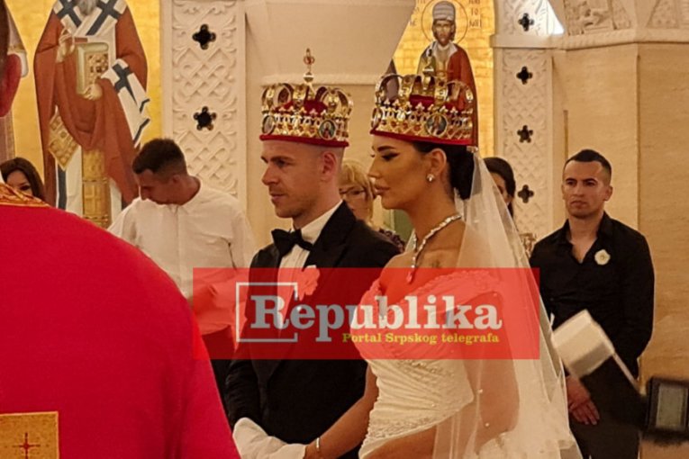 Katarina Grujić i Marko Gobeljić venčanje u kripti Hrama Svetog Save