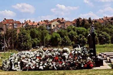 SREŠĆEMO SE NEGDE OPET, TI I JA! Prijatelji se opraštaju od ubijenog pilota: Bio jednom jedan Vuk, tako počinje bajka (FOTO)