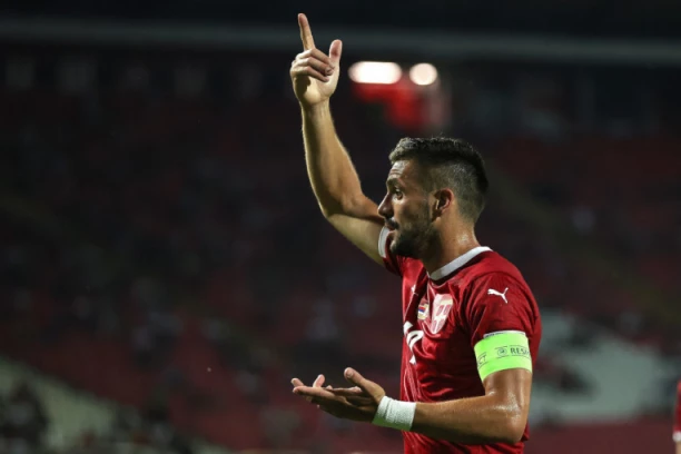 Tadić NEĆE nositi kapitensku traku u duginim bojama na Mundijalu!