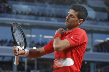 NADAL ĐOKOVIĆU ZAPRŽIO ČORBU: Novak pada na ČETVRTO MESTO na ATP listi?