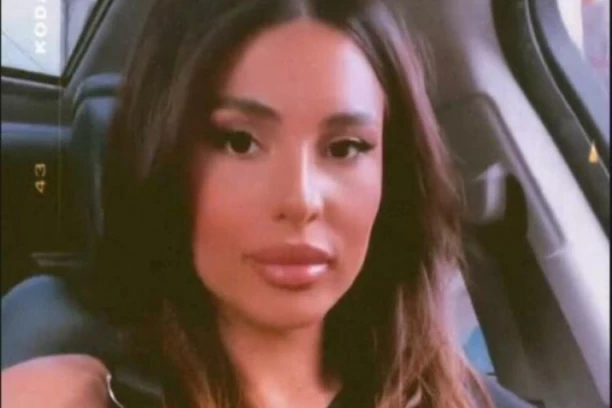 Anastasija sa porodicom Gudelj na odmoru! Ibica GORI! (FOTO)