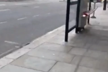 HITNA EVAKUACIJA U LONDONU! Trafalgar skver ispražnjen, ekipe na terenu (VIDEO)