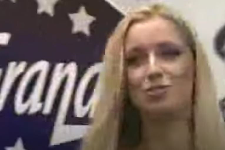 Tea Tairović pre operacija